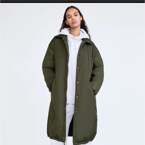 TNA coaches puffer long